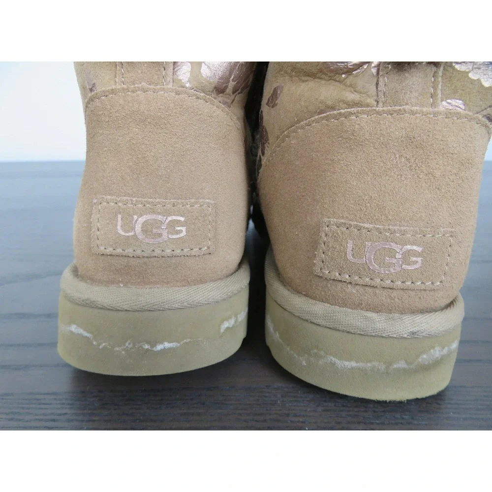 Ugg Mini Floral Boots Womens Size 9 Brown Shearling Ankle Winter 1118163 Classic